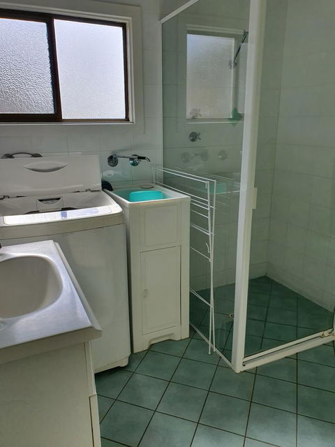 Super Central Location - Accommodation Bookings 5