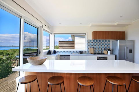 Culburra Beachhouse - Accommodation Bookings 13