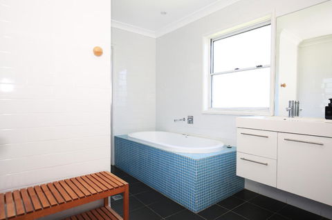 Culburra Beachhouse - Accommodation Bookings 23