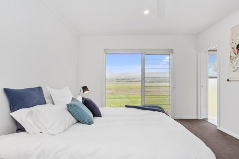 Sea View At Silver Sands - C21 SouthCoast Holidays - Accommodation Bookings 10