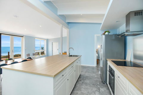 Salomon Sea Haus - Sellicks Beach - C21 SouthCoast Holidays - Accommodation Bookings 8