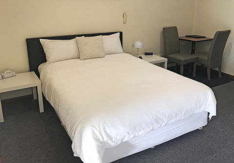 Lake Albert Motel - Accommodation Bookings 7