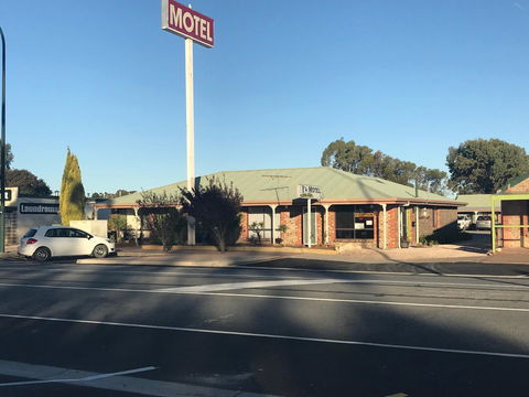 Lake Albert Motel - Accommodation Bookings 23