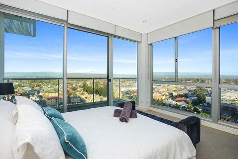Glenelg Skyline Penthouse - Accommodation Bookings 43