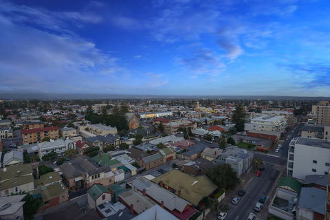 Glenelg Skyline Penthouse - Accommodation Bookings 26