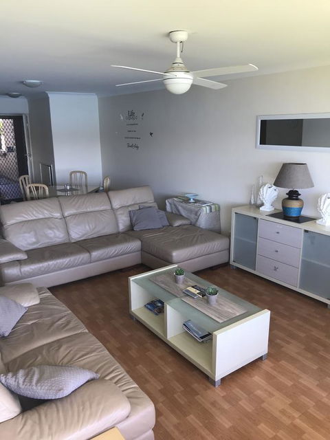 Lakeside - Accommodation Bookings 3