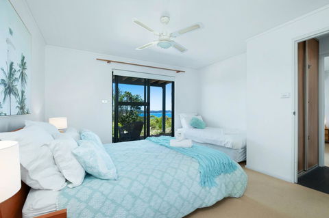 One Mile Retreat - Accommodation Bookings 7