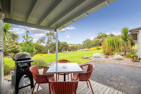 Blue Lake Holiday Park - Accommodation Bookings 34