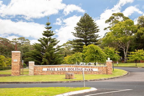Blue Lake Holiday Park - Accommodation Bookings 0