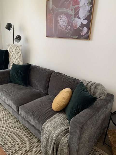 Sunshine Four - Accommodation Bookings 1