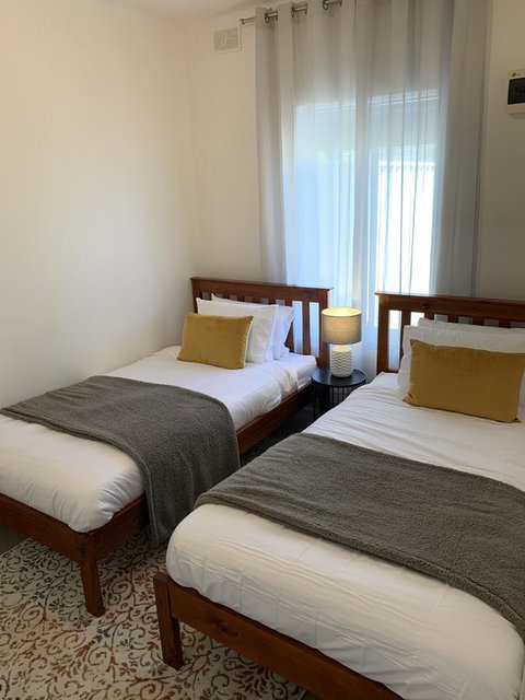 Sunshine Four - Accommodation Bookings 34