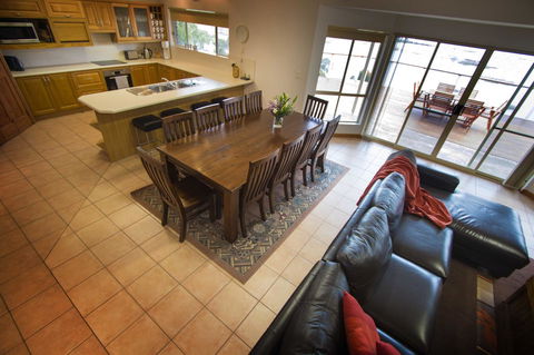 Limestone Ridge - Accommodation Bookings 5