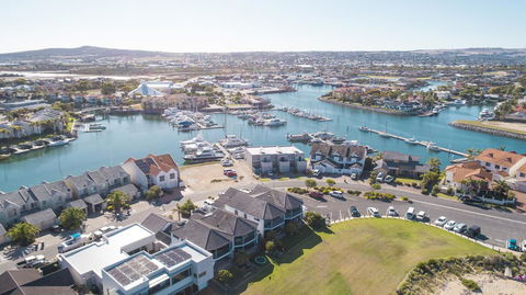 Mariners Cay Apartment - Accommodation Bookings 1