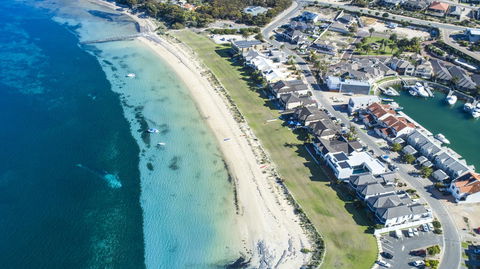 Mariners Cay Apartment - Accommodation Bookings 2