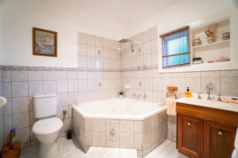 Ruby\'s Cottage - Accommodation Bookings 6
