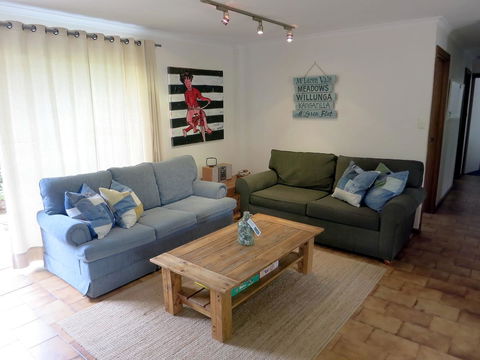 A2@Port Willy - Accommodation Bookings 15
