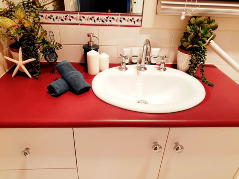 Court House - Studio - Accommodation Bookings 14