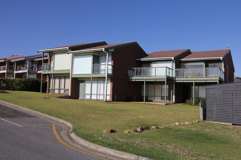 Southern Sands\' Beachfront Apartment - Accommodation Bookings 1