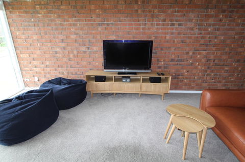 Southern Sands\' Beachfront Apartment - Accommodation Bookings 3
