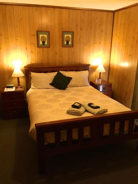 Clare Valley Cabins - Accommodation Bookings 11