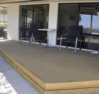 the club house - Accommodation Bookings