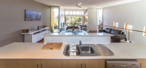 South Shores Villa 52 - Accommodation Bookings 12