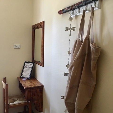 KI Dragonfly Guesthouse - Accommodation Bookings 24