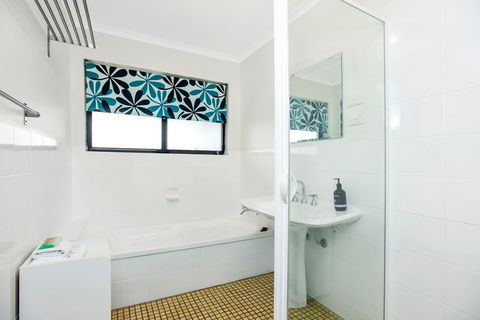 Red Door - Accommodation Bookings 7