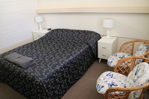 Renmark Motor Inn - Accommodation Bookings 13