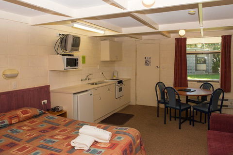Kalganyi Holiday Park - Accommodation Bookings 29