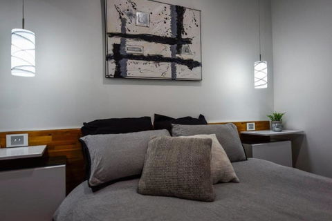 BENGALEE EXECUTIVE TOWNHOUSE- MODERN & STYLISH - Accommodation Bookings 2