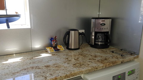 Acaill Accommodation Esplanade Living Self Check-In Self Check-Out - Accommodation Bookings 31