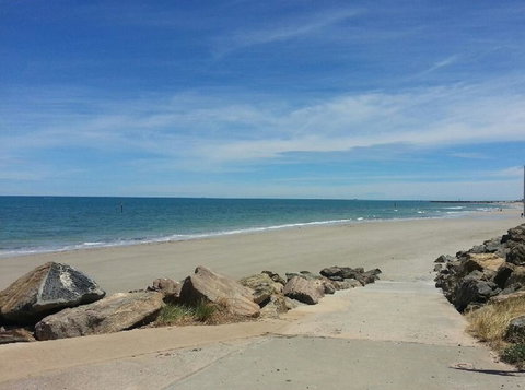 Acaill Accommodation Esplanade Living Self Check-In Self Check-Out - Accommodation Bookings 6