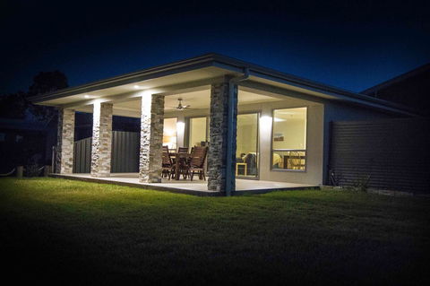 Brock's Base - Accommodation Bookings 9