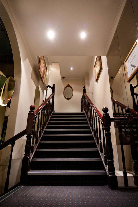 Ambassadors Hotel - Accommodation Bookings 28