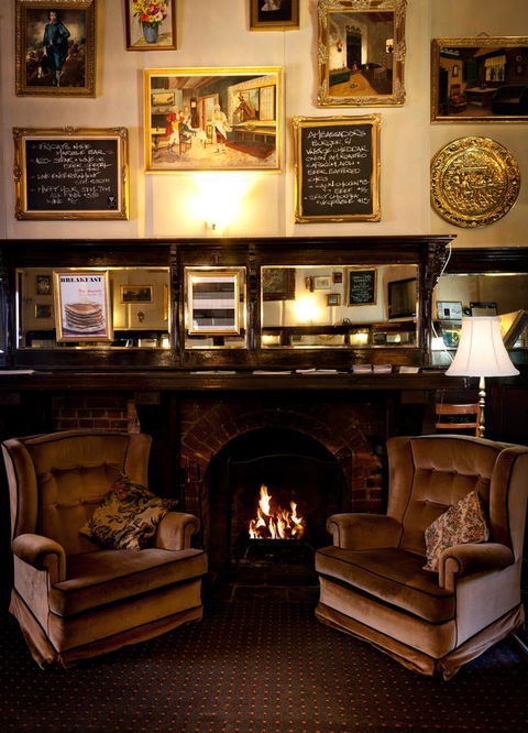 Ambassadors Hotel - Accommodation Bookings 22