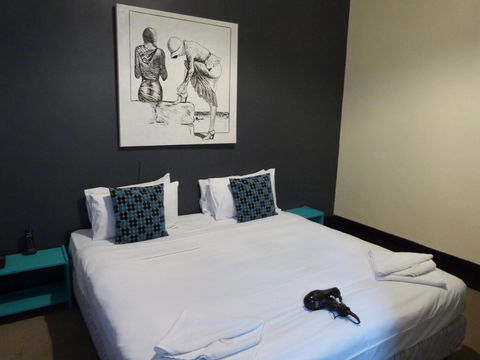 Ambassadors Hotel - Accommodation Bookings 31