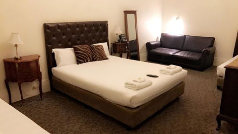 Ambassadors Hotel - Accommodation Bookings 29