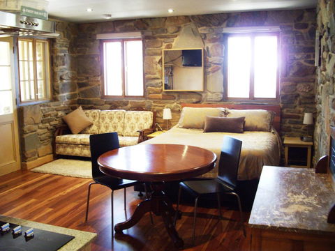 1860 Wine Country Cottages - Accommodation Bookings 10
