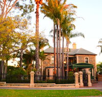 Grand Bluestone Mansion - Accommodation Bookings