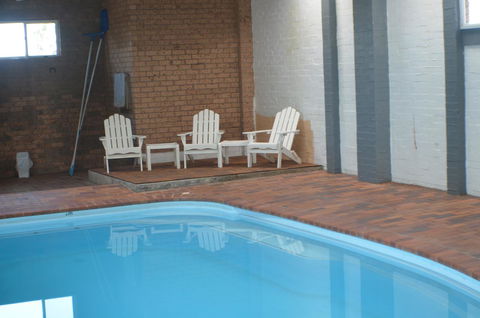 Deer Park Motor Inn Armidale - Accommodation Bookings 13