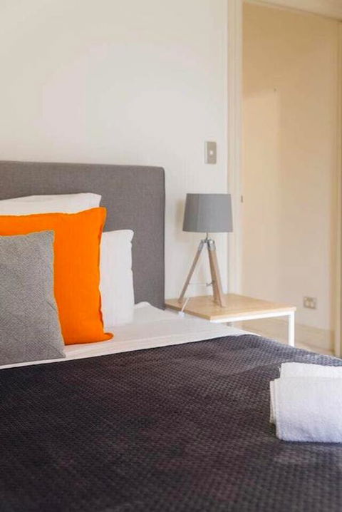 One Bedroom In Adelaideâ€™s East End FREE WIFI*Netflix*Parking - Accommodation Bookings 1