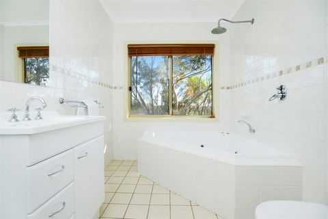 Shiraz Cottage - Accommodation Bookings 5