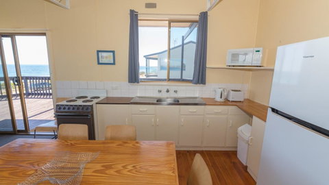 Sandy Feet 31 Gold Coast Drive - Accommodation Bookings 12