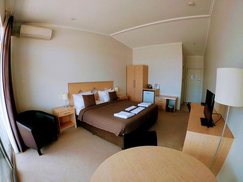 Highway One Motel - Accommodation Bookings 11