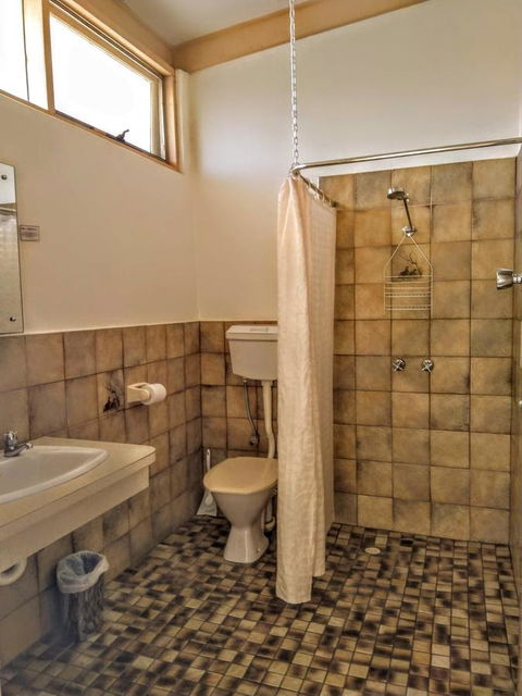 Highway One Motel - Accommodation Bookings 28