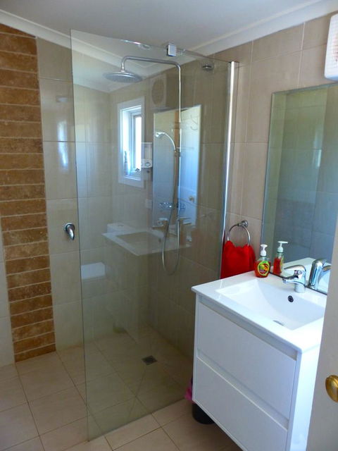 Andy\'s Accommodation - Accommodation Bookings 21