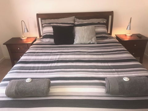 Island Break - Accommodation Bookings 9