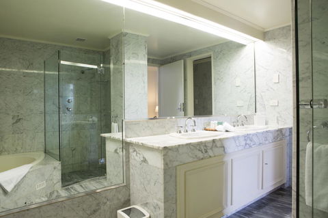 Hotel Richmond On Rundle Mall - Accommodation Bookings 24