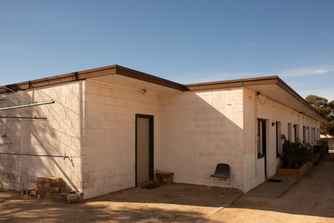 Kimba Units - Accommodation Bookings 18